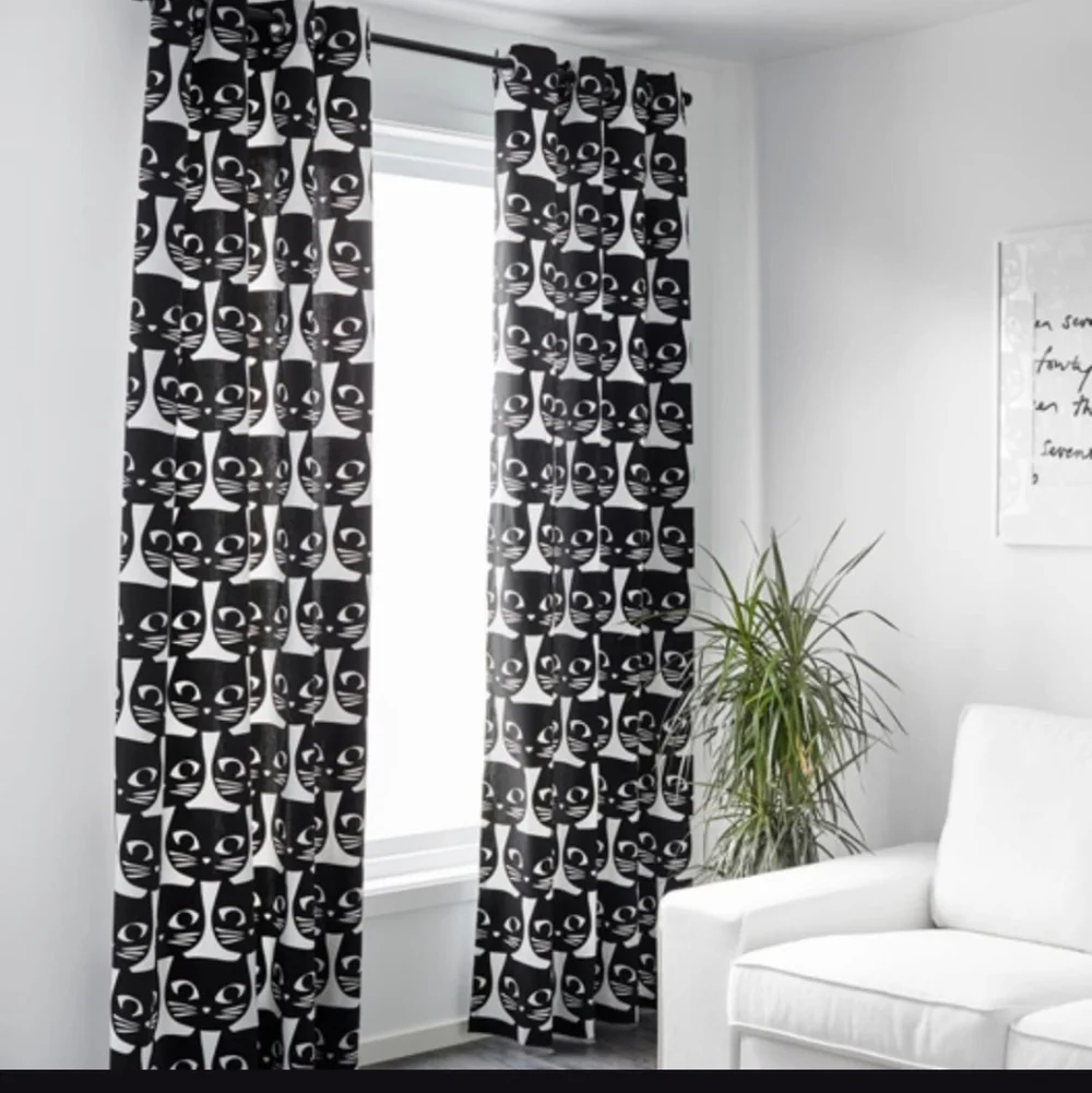 Ikea cat curtains - Picture 2 of 2